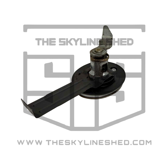 The Skyline Shed - R33 Boot Lock and Clip Series 2 1996-1998 - USED PARTS 201
